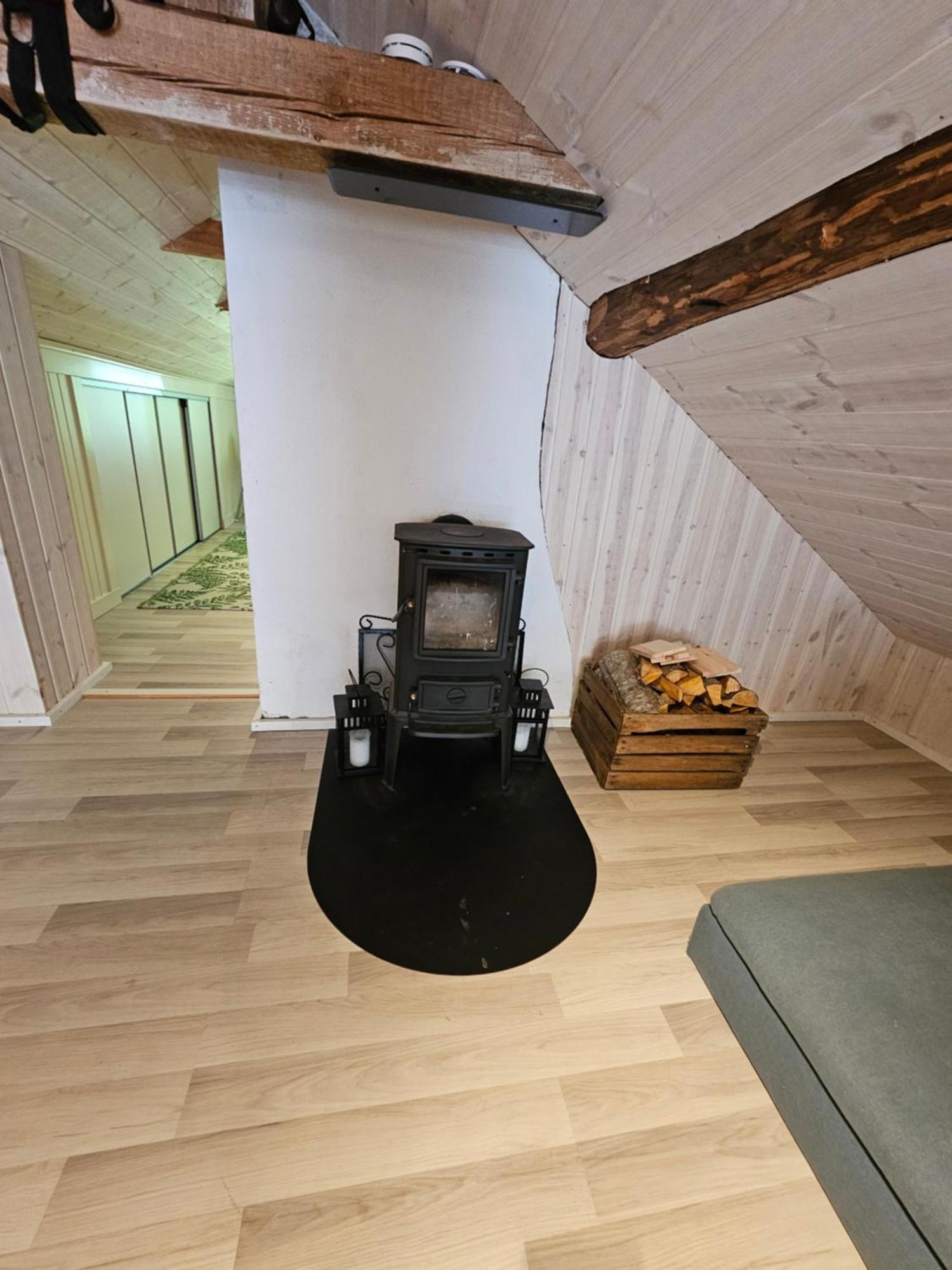 Romme Stugby Hotel Borlange Bagian luar foto