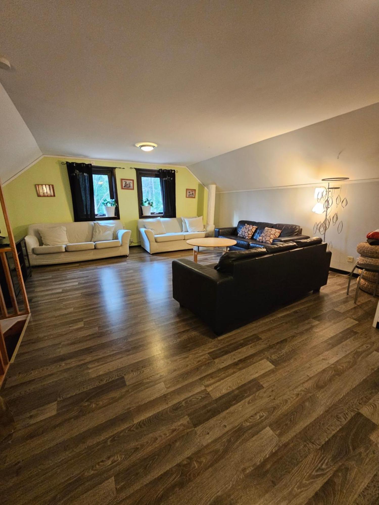 Romme Stugby Hotel Borlange Bagian luar foto